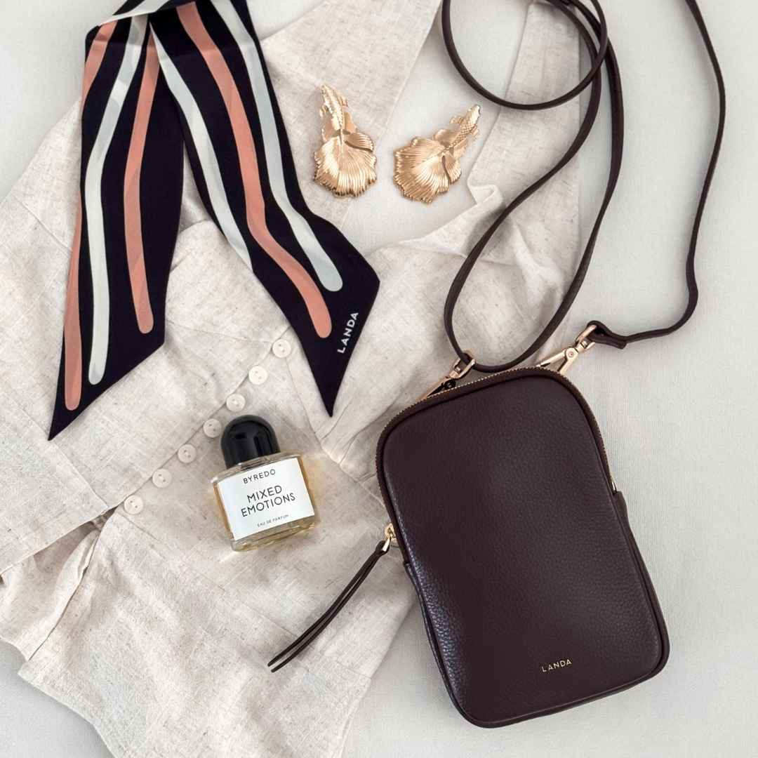 CASSIA PHONE BAG CHOCOLATE BROWN