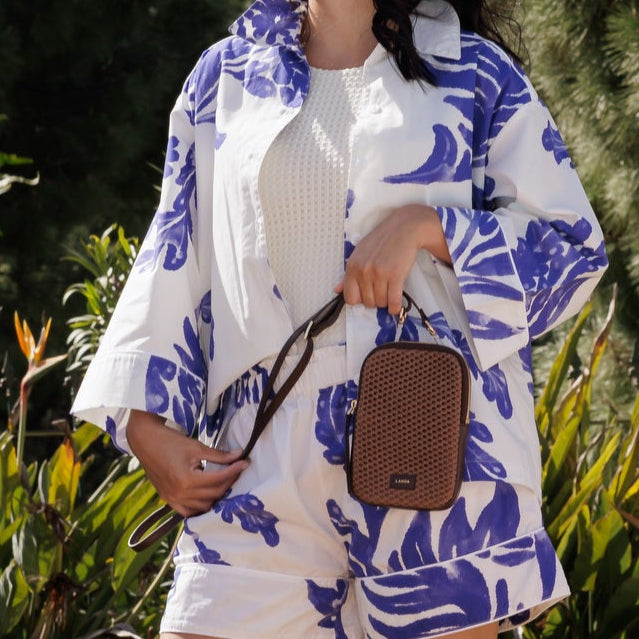 CASSIA PHONE BAG WOVEN