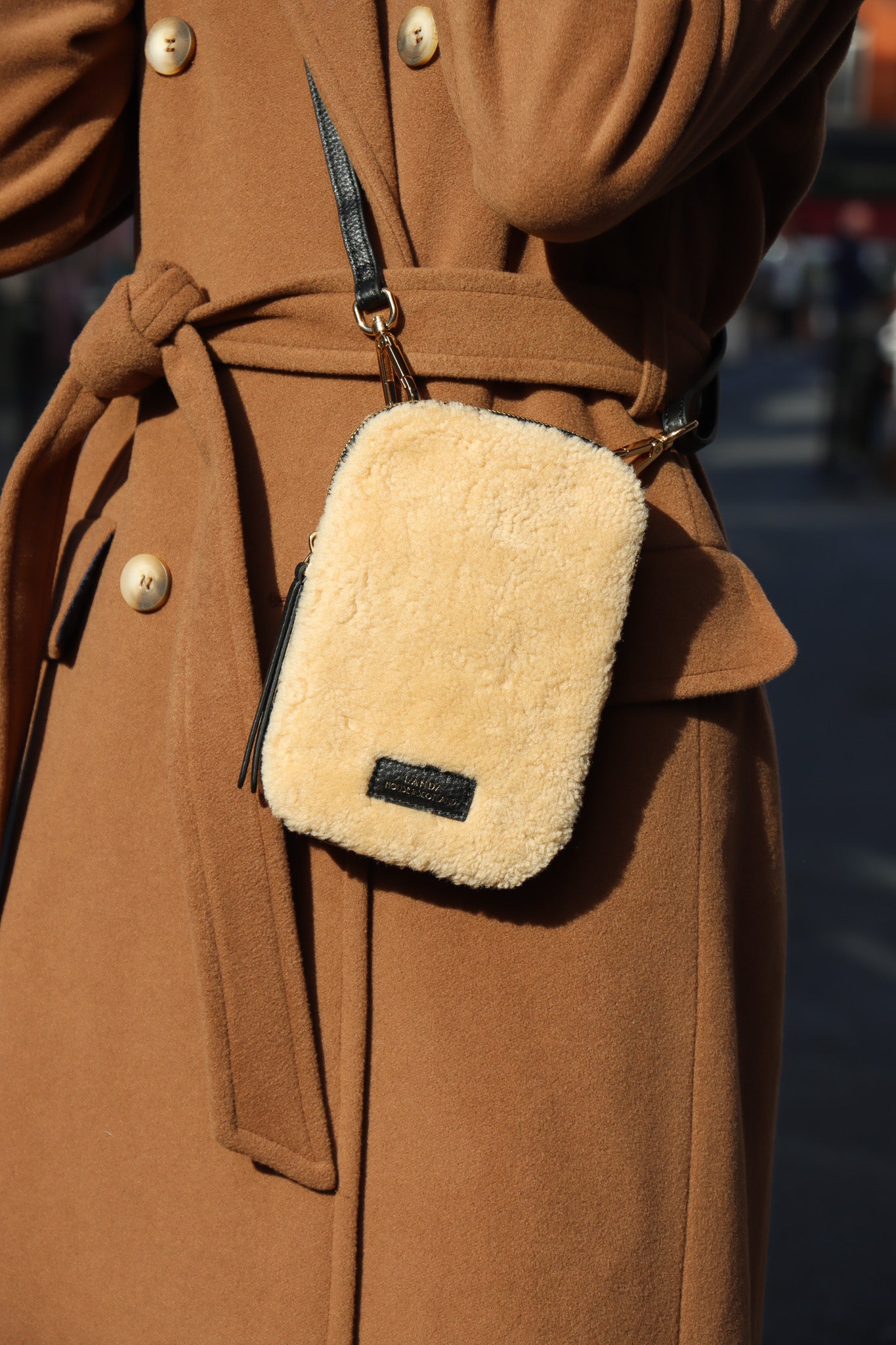 CASSIA Leather & Shearling Crossbody Bag Nude – LANDA x House of Scotland