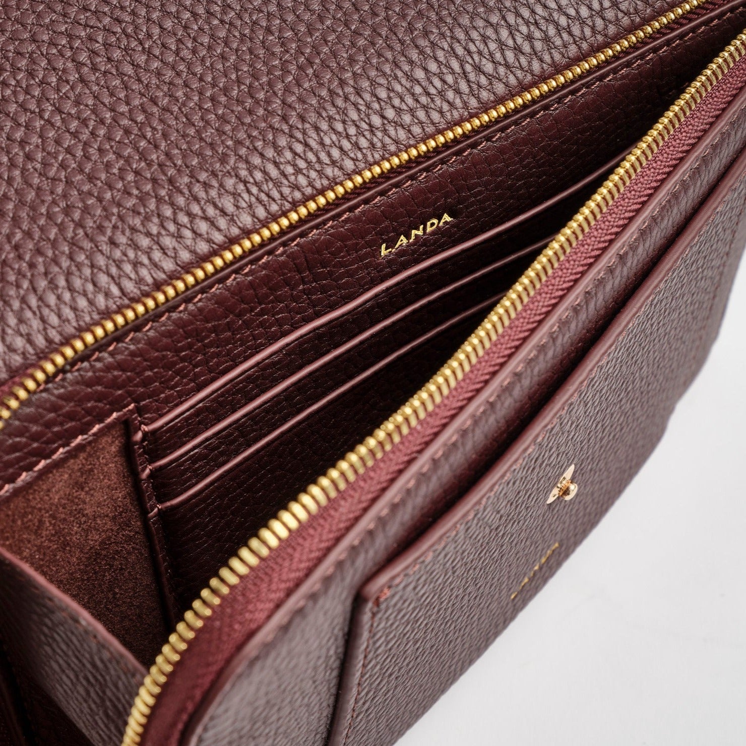 ALISO Structured Phone Bag Burgundy - LANDA