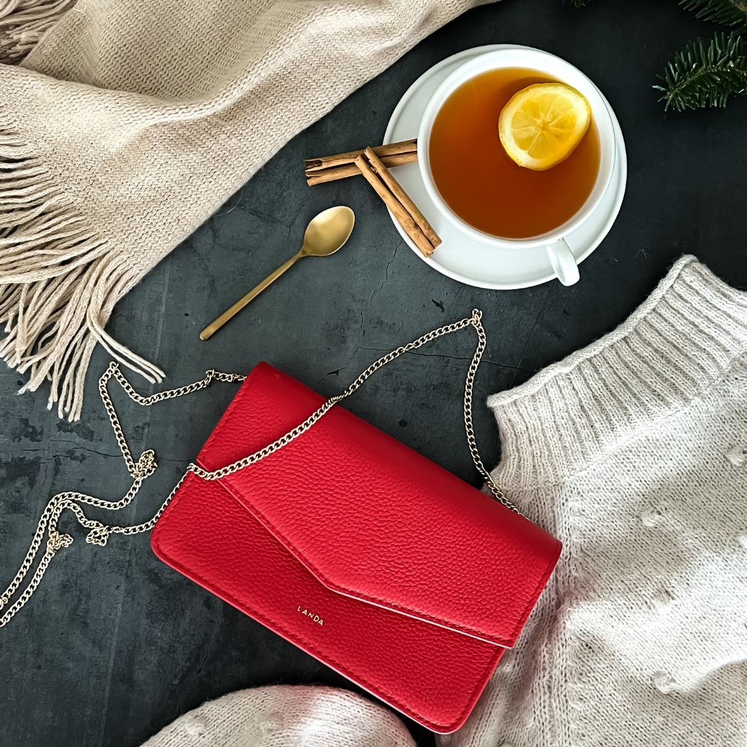 TILIA CLUTCH OR CROSSBODY RED - LANDA