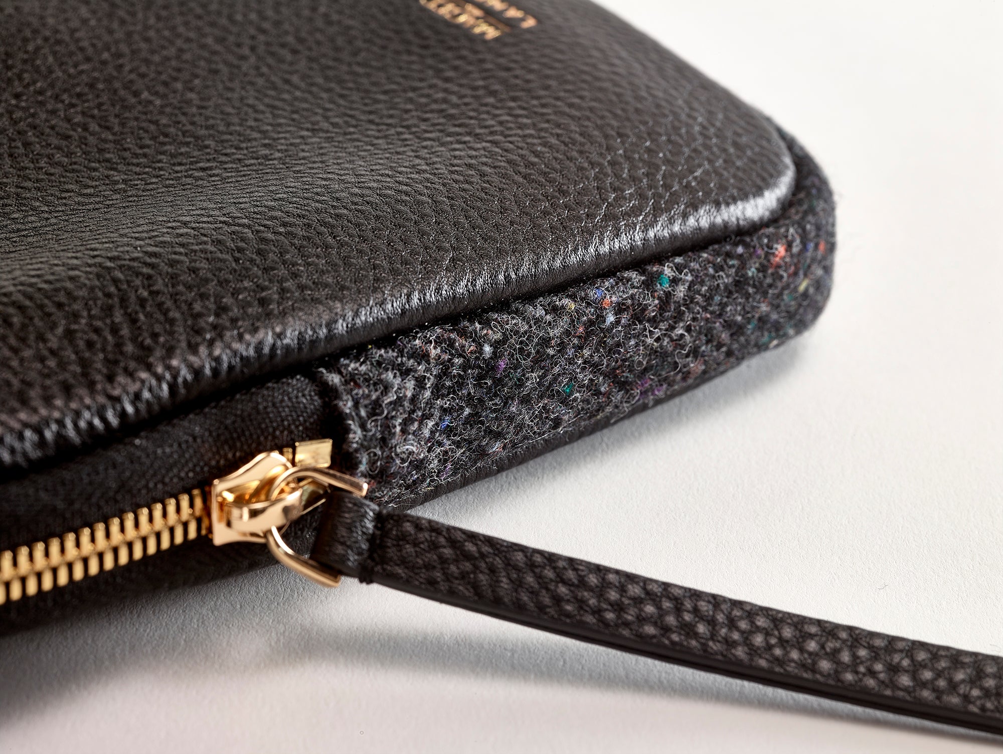 CASSIA PHONE BAG - BLACK LEATHER & TWEED