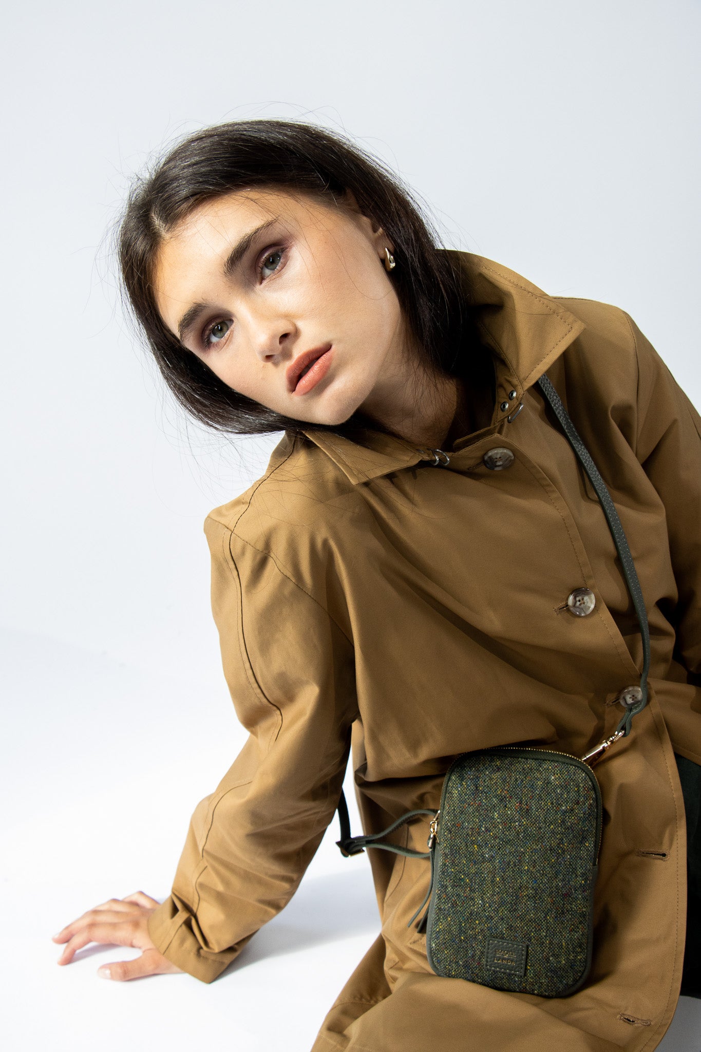 CASSIA Leather & Tweed Crossbody Bag Green - LANDA x Magee 1866