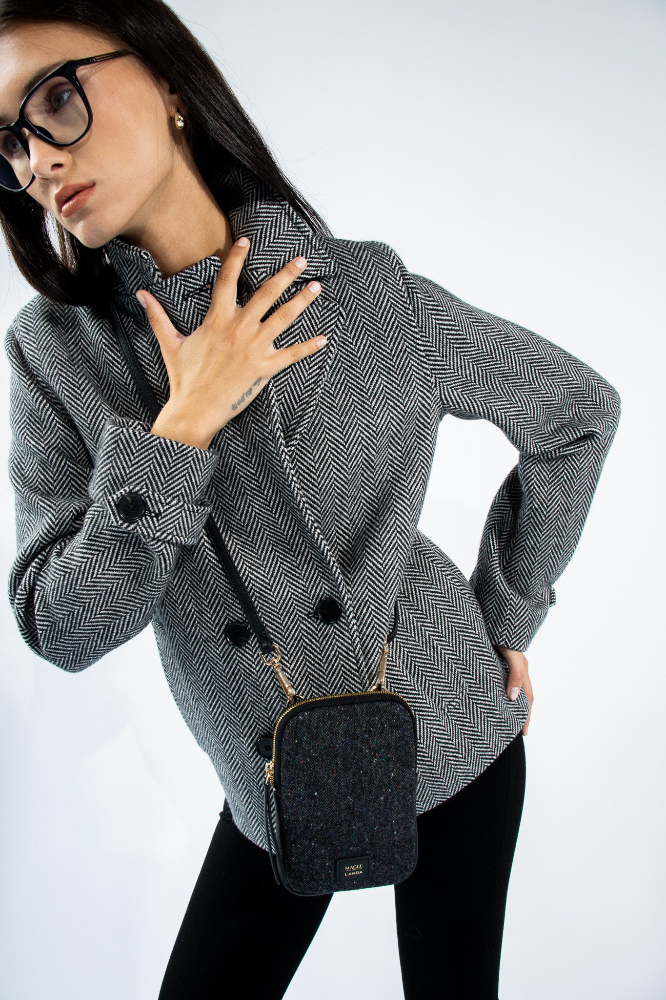 CASSIA Leather & Tweed Crossbody Bag Black - LANDA x Magee 1866