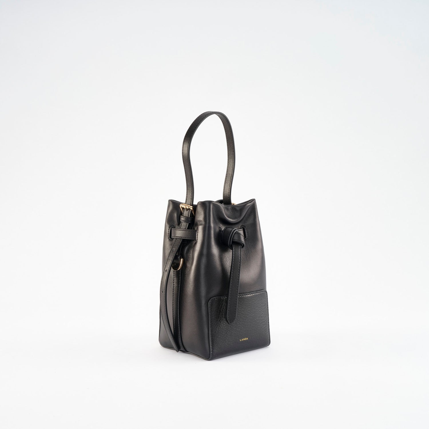 BAOBAB Bucket Bag Black - LANDA 