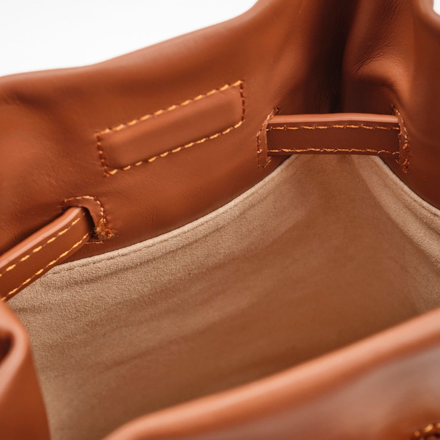 BAOBAB Bucket Bag Tan - LANDA 