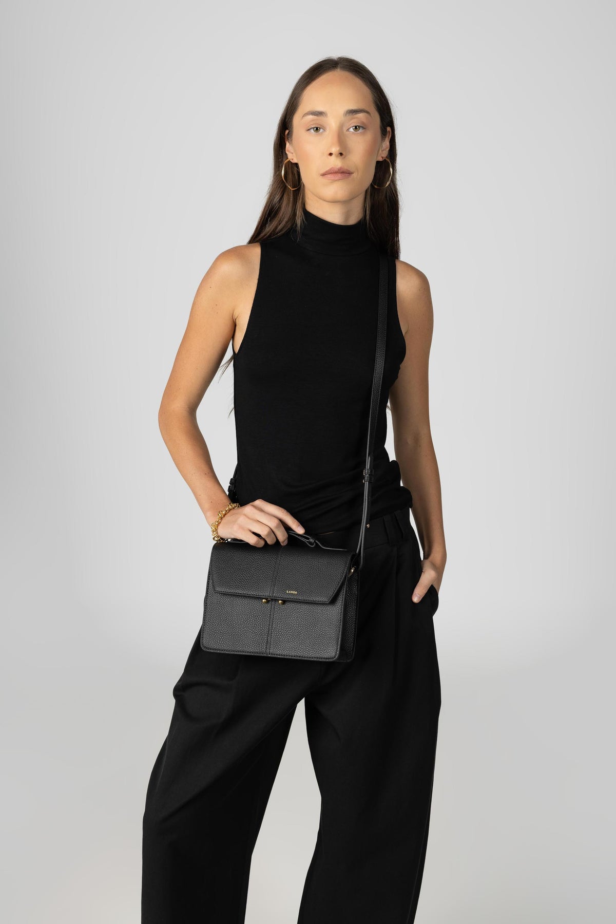 HIGUERA Black