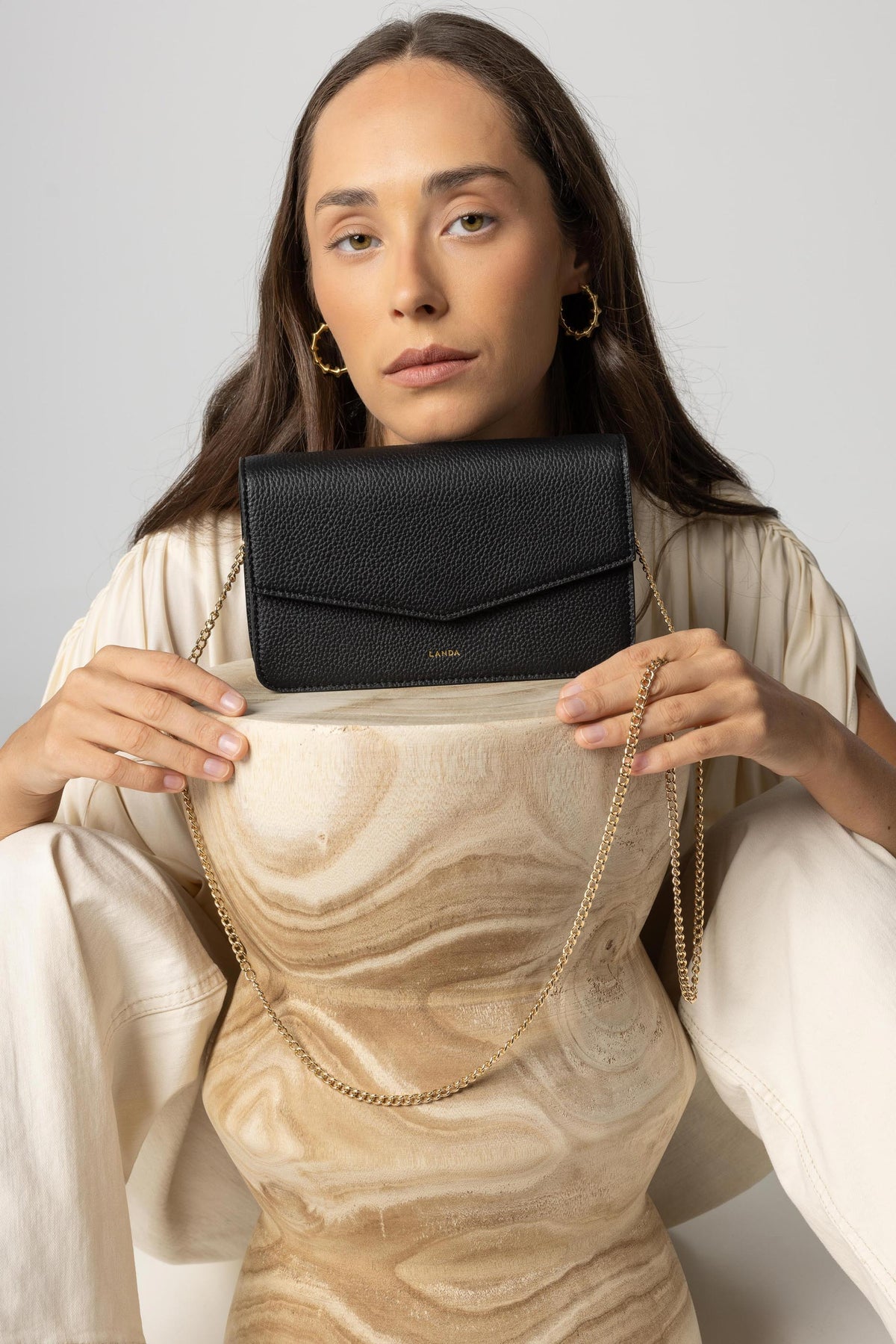 TILIA CLUTCH BLACK PEBBLED LEATHER